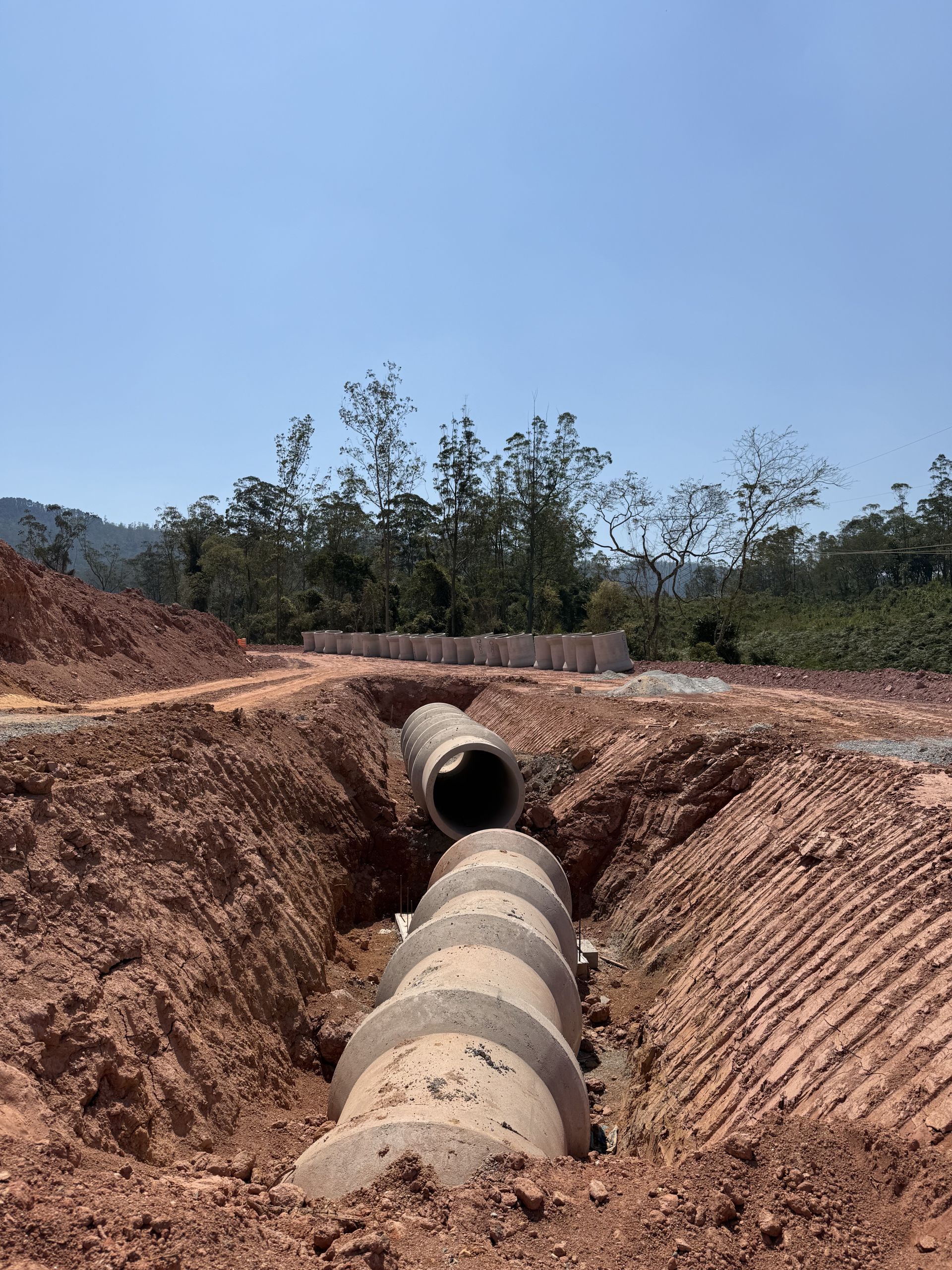 Instalação de tubos de concreto: 7 erros comuns que comprometem o desempenho da obra